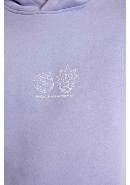 Rick and Morty Boxy Fit Kapüşonlu Sırt Baskılı Sweatshirt C6510AX24AU
