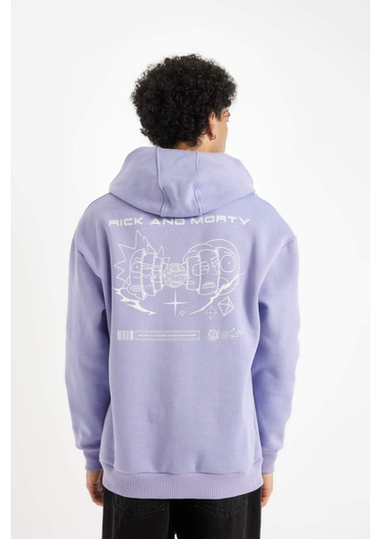 Rick and Morty Boxy Fit Kapüşonlu Sırt Baskılı Sweatshirt C6510AX24AU