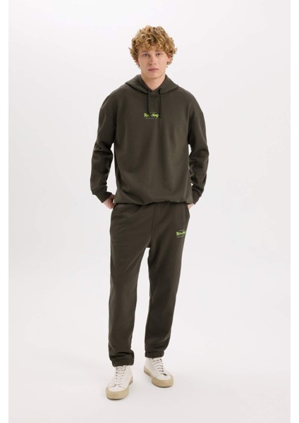 Rick and Morty Boxy Fit Kapüşonlu Sırt Baskılı Sweatshirt C6508AX24AU