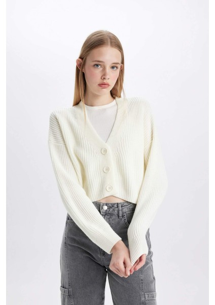 Regular Fit V Yaka Basic Düz Düğmeli Triko Hırka U2052AZ24AU