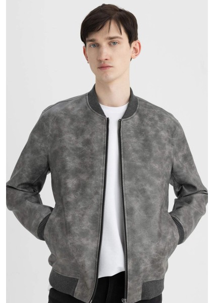 Su İtici Slim Fit Dar Kesim Kolej Yaka Fermuarlı Cepli Astarlı Suni Deri Mevsimlik Hafif Mont Ceket C6971AX24AU