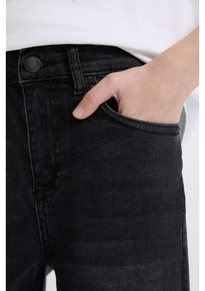 Erkek Çocuk Straight Fit Basic Düz Jean Pantolon C7230A825SM