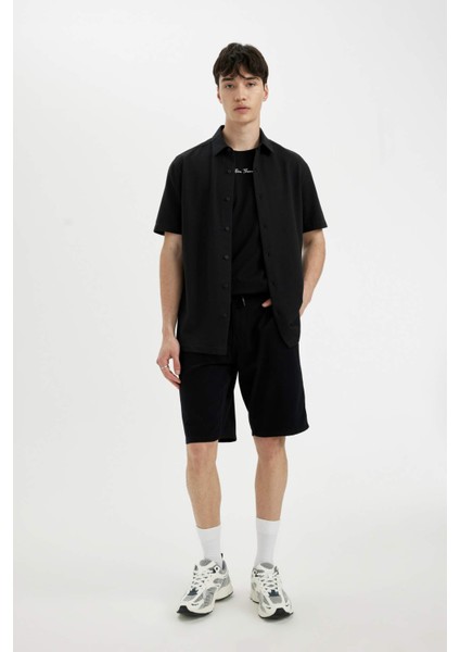 %100 Pamuk Regular Fit Düz Paça Gabardin Bermuda Şort C5397AX24SM