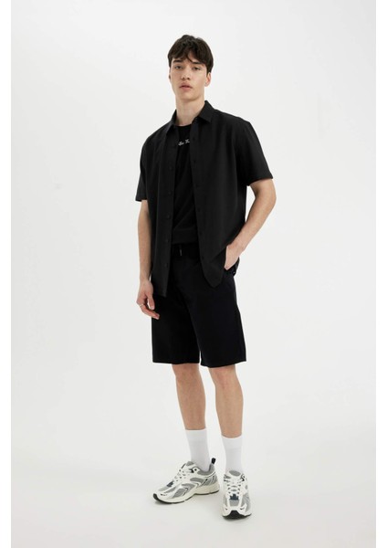 %100 Pamuk Regular Fit Düz Paça Gabardin Bermuda Şort C5397AX24SM
