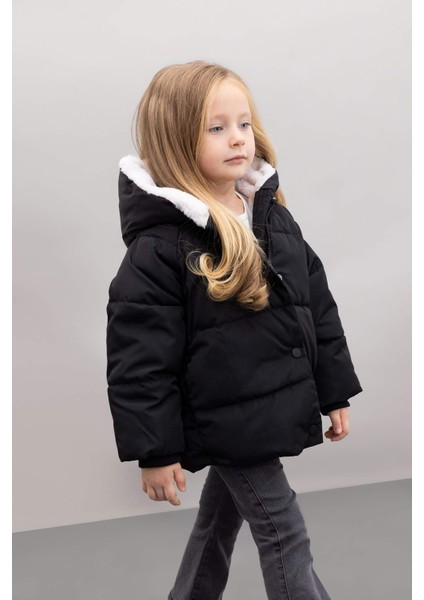 Kız Bebek Rüzgar Geçirmez Su İtici Ribana Kollu Düğmeli Kapüşonlu Suni Kürk Astarlı Çıtçıtlı Fermuarlı Şişme Mont C3502A524AU