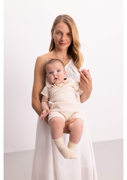 Kız Bebek 2'li Takım Kısa Kollu Fırfırlı Yaka Bluz Şort