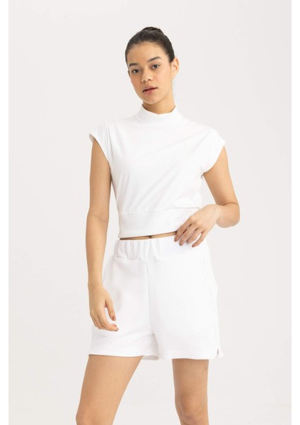 Fit Crop Dik Yaka Sporcu Kısa Kollu Ağır Kumaş Tişört