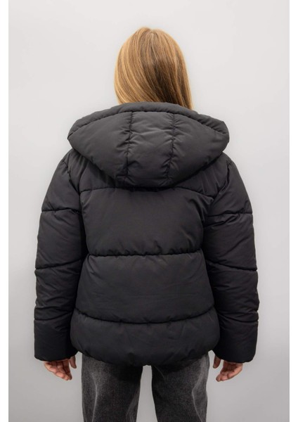 Kız Çocuk Okul Su İtici Rüzgar Geçirmez Kapüşonlu Cepli Fermuarlı Şişme Mont C5389A824AU