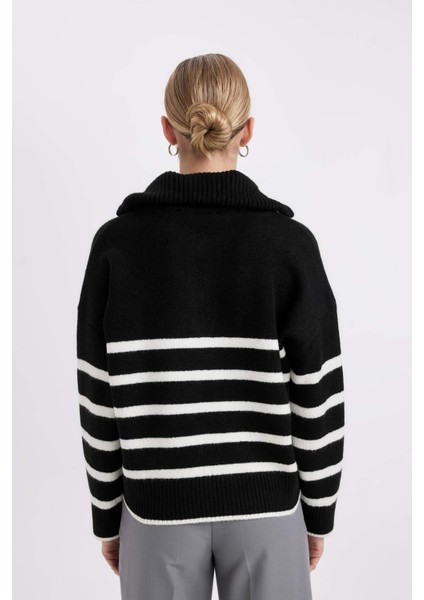 Oversize Geniş Kalıp Çizgili Yarım Fermuarlı Dik Yaka Triko Kazak A7173AX24WN