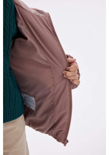 Kız Çocuk Su İtici Rüzgar Geçirmez Kapüşonlu Cepli Fermuarlı Şişme Mont C5389A824AU