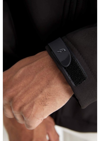 Fit Softshell Mont Su İtici Rüzgara Karşı Koruyan Kapüşonlu Fermuarlı Cepli A2122AX24AU