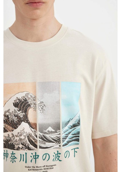 %100 Pamuk Art Hokusai Regular Fit Bisiklet Yaka Kısa Kollu Tişört C2164AX24SM