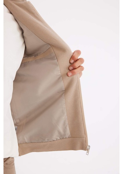 Slim Fit Dar Kesim Polo Yaka Astarlı Fermuarlı Cepli Mevsimlik Mont Y4458AZ24AU