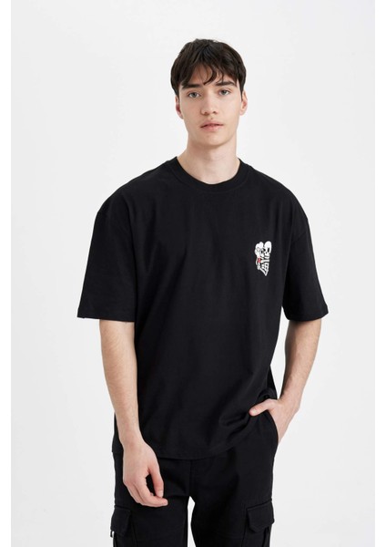 %100 Pamuk Oversize Geniş Kalıp Bisiklet Yaka Sırt Baskılı Kısa Kollu Tişört