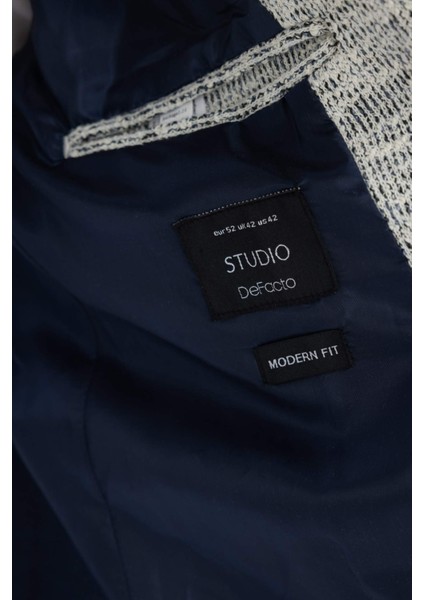 Modern Fit Yarım Astar Düğmeli Cepli Blazer Ceket C6000AX24SP