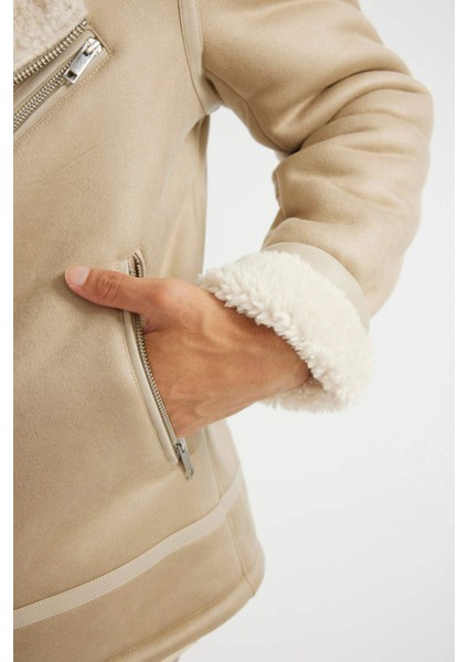 Slim Fit Dar Kesim Suni Kürk Astarlı Fermuarlı Cepli Süet Deri Kışlık Ceket Mont C5636AX24WN