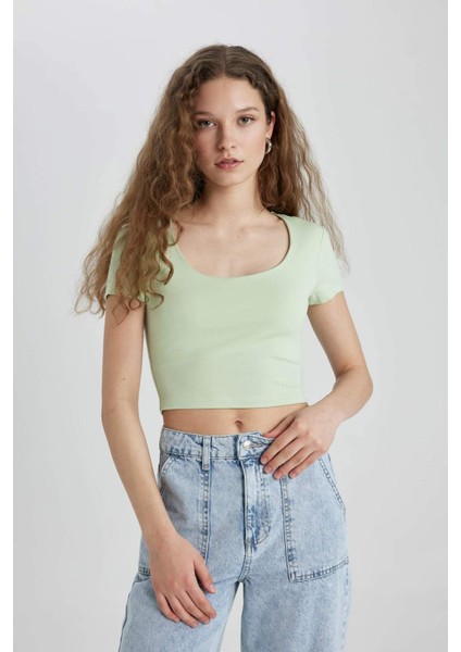 Fitted U Yaka Basic Düz Kısa Kollu Tişört C6102AX24SM