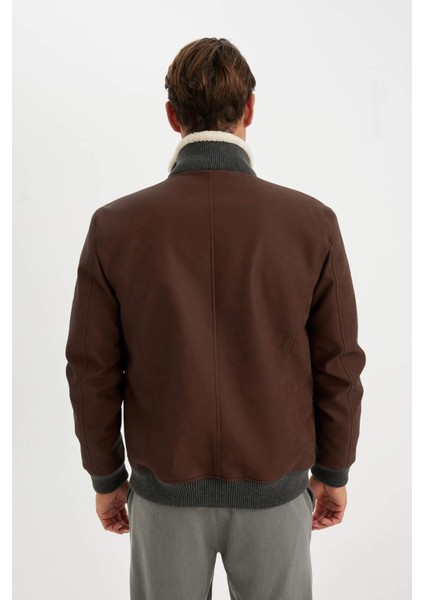 Su İtici Slim Fit Dar Kesim Suni Kürklü Yaka Astarlı Fermuarlı Ribanalı Cepli Suni Deri Mont C5633AX24WN