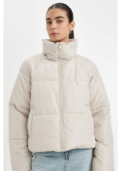 Su Geçirmez Şişme Mont Dik Yaka Fermuarlı Cepli Kısa A0613AX24WN