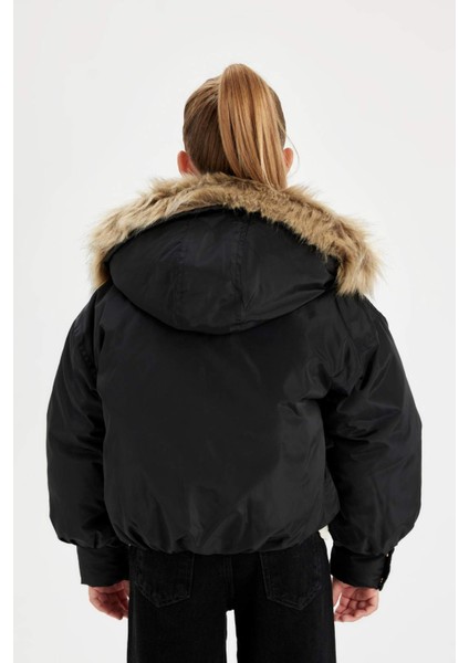 Kız Çocuk Kapüşonlu Çıtçıtlı Fermuarlı Cepli Mont C5488A824WN