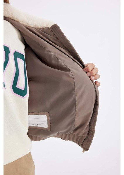 Kız Çocuk Suni Kürklü Yaka Rüzgar Geçirmez Fermuarlı Şişme Mont C5388A824WN