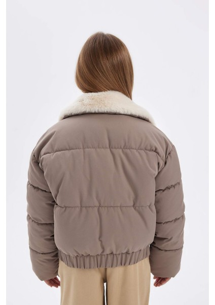 Kız Çocuk Suni Kürklü Yaka Rüzgar Geçirmez Fermuarlı Şişme Mont C5388A824WN