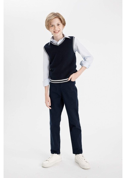 Erkek Çocuk Düz Paça Cepli Lacivert Basic Düz Gabardin Okul Pantolonu U3254A624AU