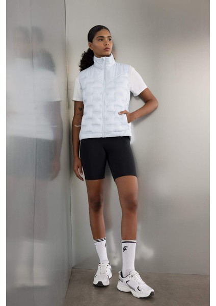 Fit Su İtici Kapitone Astarlı Fermuarlı Cepli Sporcu Yelek C5749AX24AU