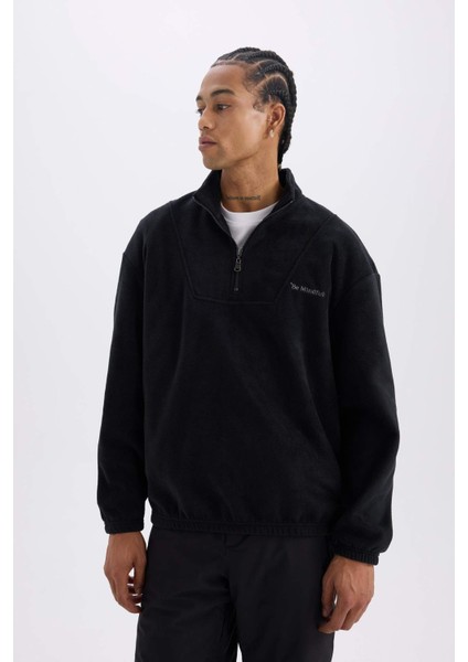 Comfort Regular Fit Rahat Kalıp Fermuarlı Dik Yaka Baskılı Polar Sweatshirt C7794AX24AU
