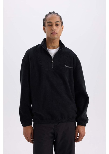 Comfort Regular Fit Rahat Kalıp Fermuarlı Dik Yaka Baskılı Polar Sweatshirt C7794AX24AU