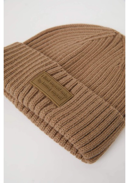 Kadın Suni Deri Etiketli Fitil Örgülü Bere A6334AX24WN