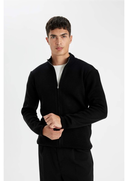 Standart Fit Normal Kesim Dik Yaka Fermuarlı Triko Hırka C8158AX24AU