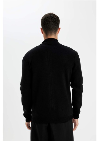 Standart Fit Normal Kesim Dik Yaka Fermuarlı Triko Hırka C8158AX24AU