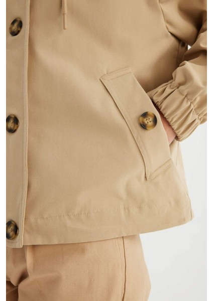 Su Geçirmez Mevsimlik Hafif MontOversize Geniş Kalıp Kapüşonlu Fermuar Düğmeli Cepli A8578AX24AU