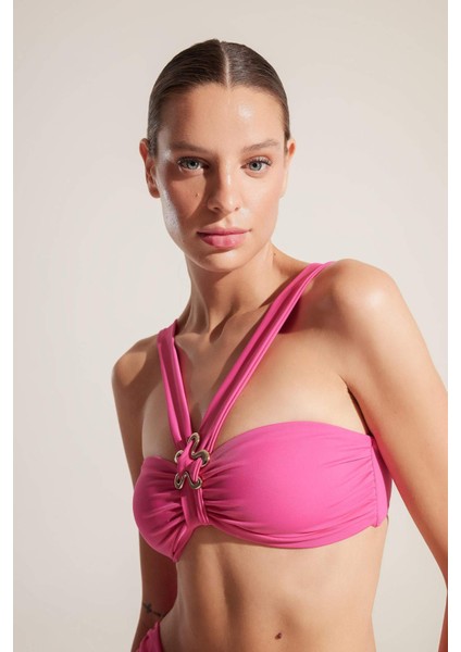 Ayje x DeFacto Tokalı Bikini Üstü C5723AX24HS