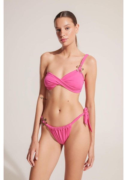 Ayje x DeFacto Tokalı Bağcıklı Bikini Altı C5726AX24HS