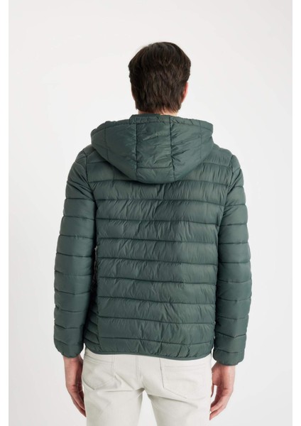 Su İtici Hafif Şişme Mont Slim Fit Dar Kesim Kapüşonlu Fermuarlı Cepli Mevsimlik N4661AZ24AU