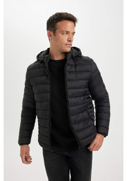 Su İtici Hafif Şişme Mont Slim Fit Dar Kesim Kapüşonlu Fermuarlı Cepli Mevsimlik N4661AZ24AU