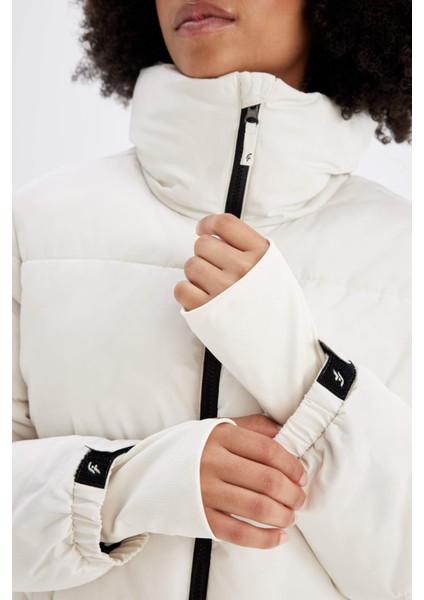 Fit Su İtici Şişme Mont Dik Yaka Fermuarlı Cepli Z1438AZ24WN