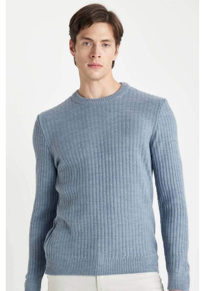 Standart Fit Normal Kesim Bisiklet Yaka Jakarlı Triko Kazak A5234AX24WN