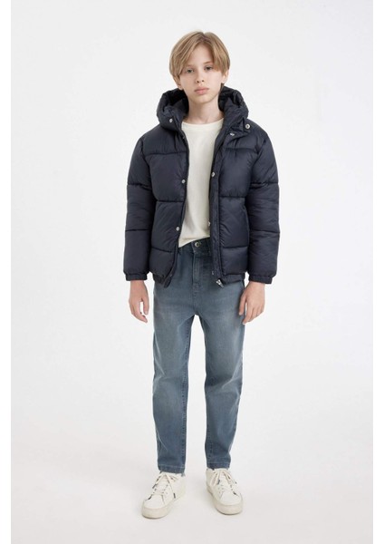 Erkek Çocuk Su Geçirmez Kapüşonlu Fermuarlı Çıtçıtlı Cepli Mont C5474A824WN