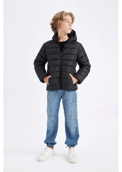 Erkek Çocuk Su İtici Kapüşonlu Fermuarlı Basic Düz Cepli Şişme Mont A1875A824AU