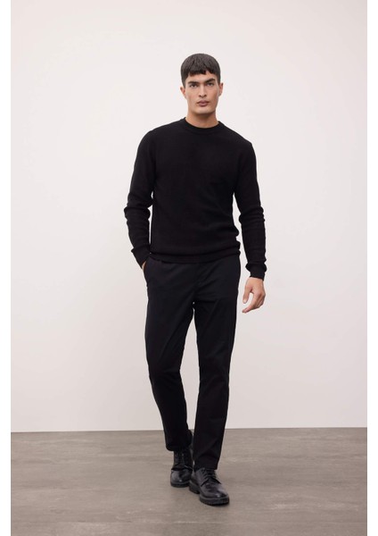 Siyah Standart Fit Normal Kesim Pamuklu Bisiklet Yaka Triko Kazak A5181AX24AU