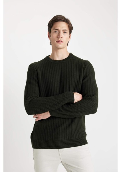 Standart Fit Normal Kesim Bisiklet Yaka Jakarlı Triko Kazak A5234AX24WN