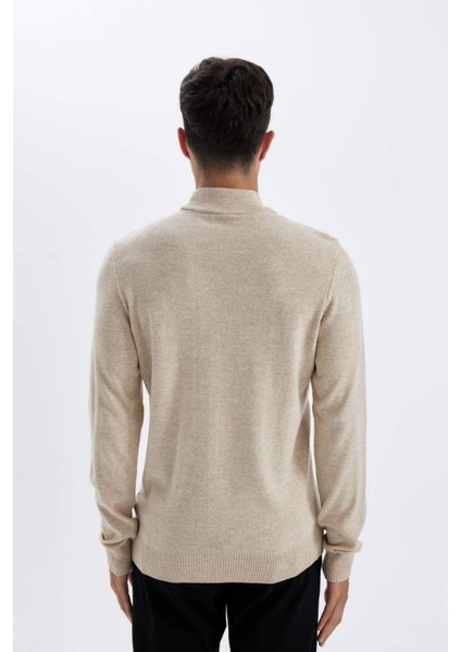 Slim Fit Dar Kesim Yarım Balıkçı Yaka Basic Düz Triko Kazak R1127AZ24WN