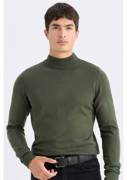 Slim Fit Dar Kesim Yarım Balıkçı Yaka Basic Düz Triko Kazak R1127AZ24WN