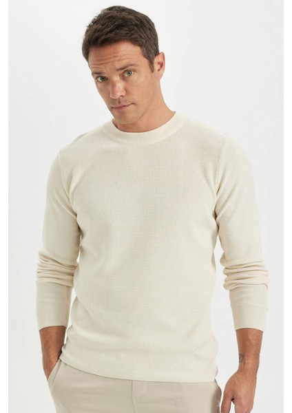 Standart Fit Normal Kesim Pamuklu Bisiklet Yaka Triko Kazak A5181AX24AU