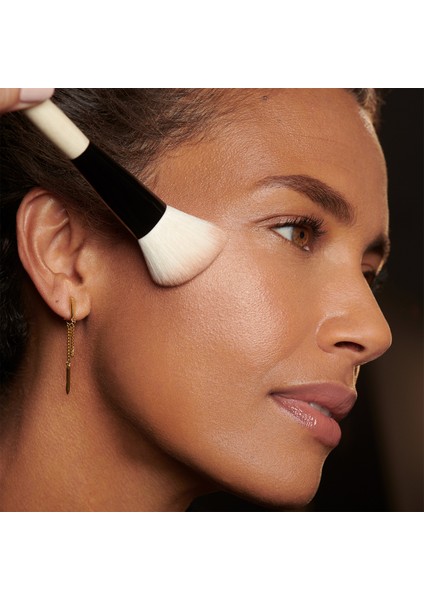 Angled Face Brush / Açılı Yüz Fırçası - 716170161983 modelleri