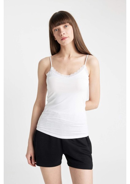 Dantel Detaylı İnce Askılı Pamuklu Beyaz İç Atlet-Fall in Love Y5360AZ24AU