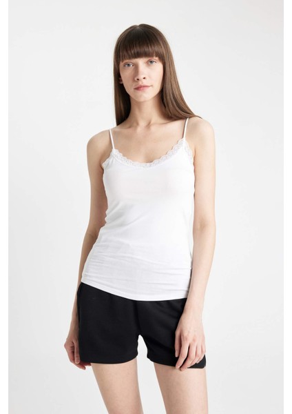 Dantel Detaylı İnce Askılı Pamuklu Beyaz İç Atlet-Fall in Love Y5360AZ24AU
